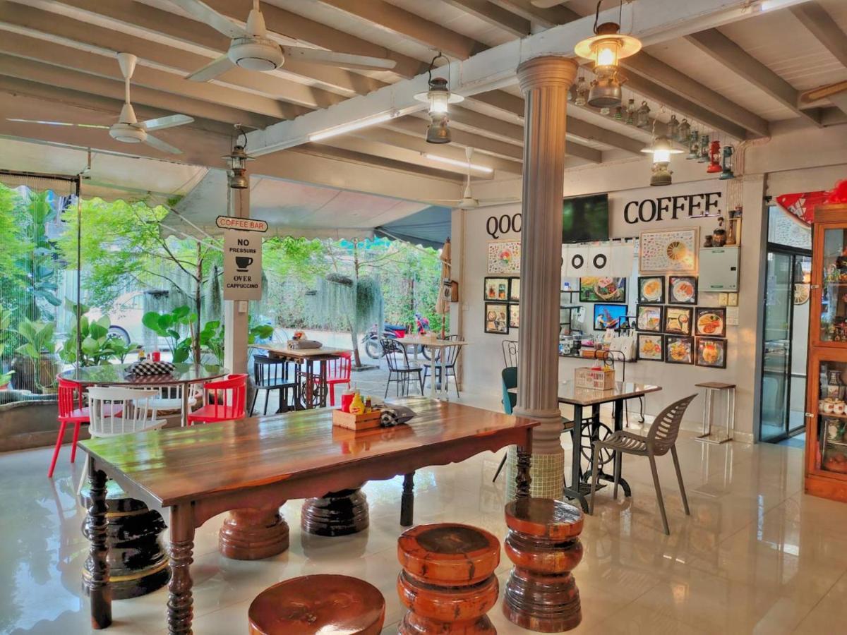 Qoo Hotel Buriram Esterno foto