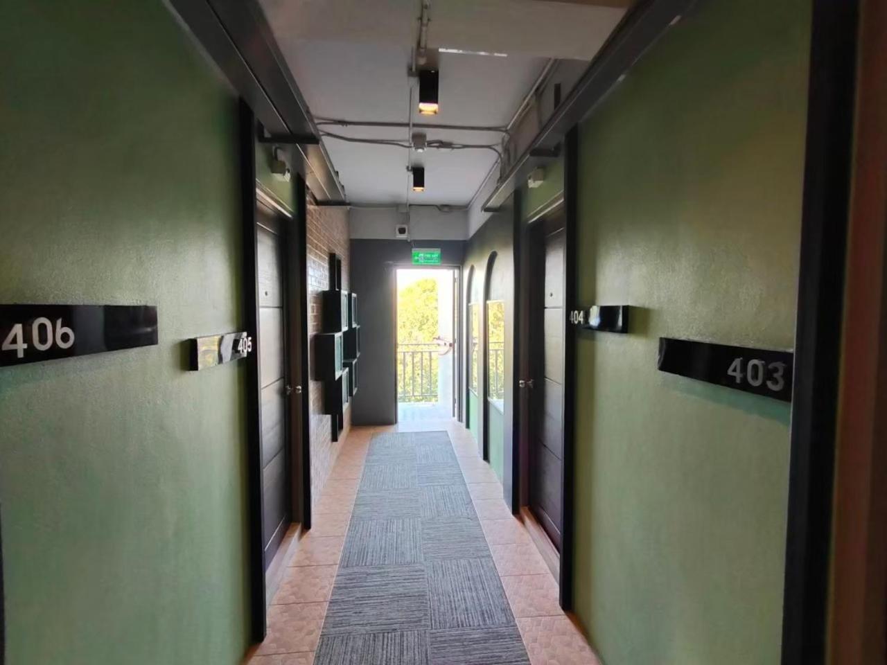 Qoo Hotel Buriram Esterno foto