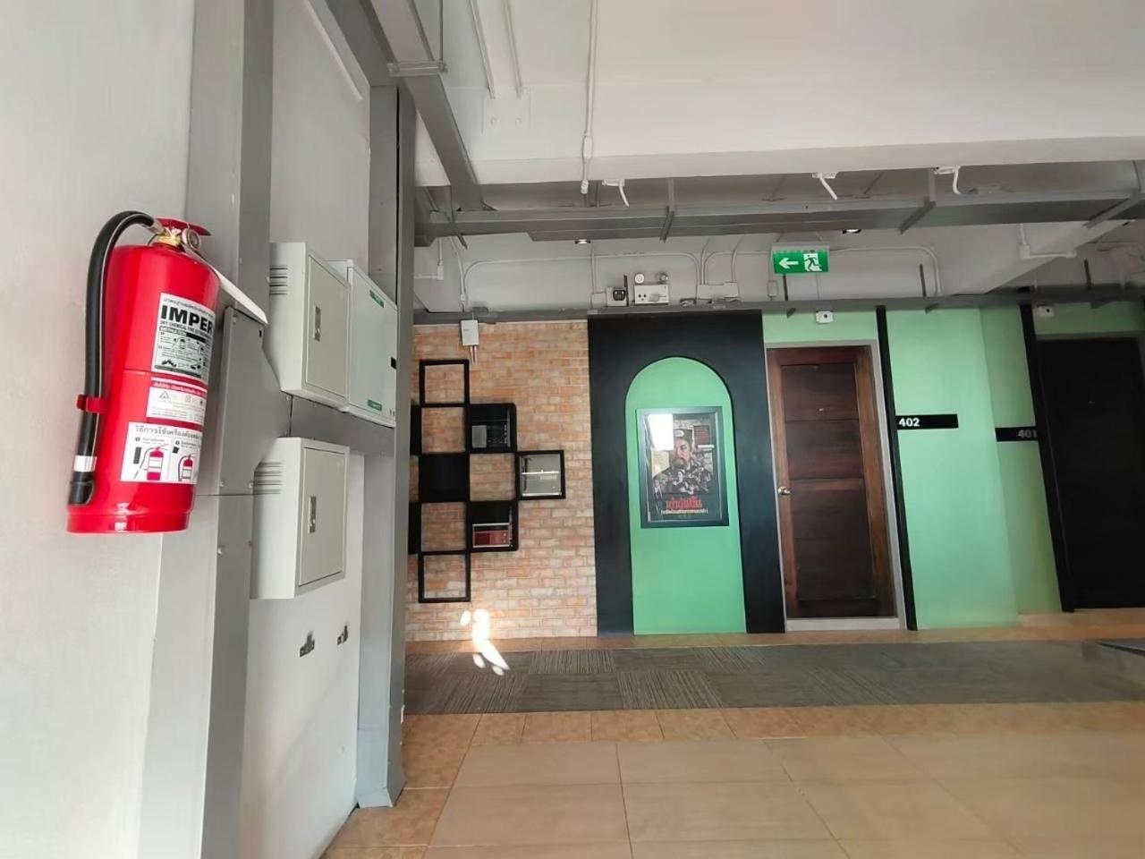 Qoo Hotel Buriram Esterno foto